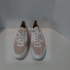 MICHAEL KORS WOMEN SNEAKERS